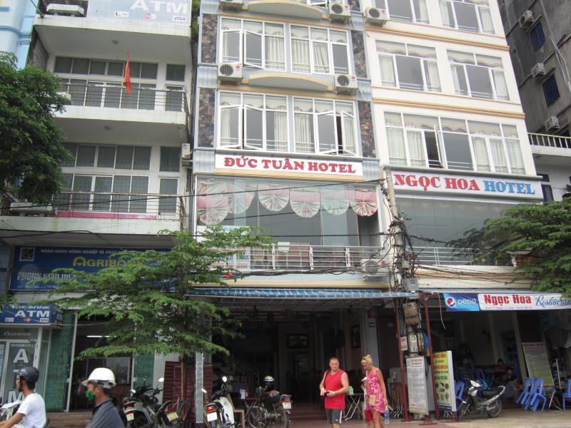 Duc Tuan Hotel Хайфон Екстер'єр фото
